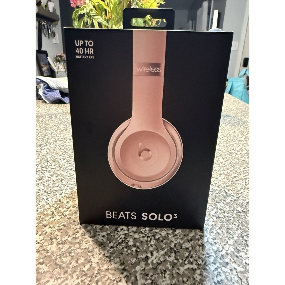 Beats by Dr. Dre Beats Solo3 Wireless On-Ear Headphones - Rose Gold